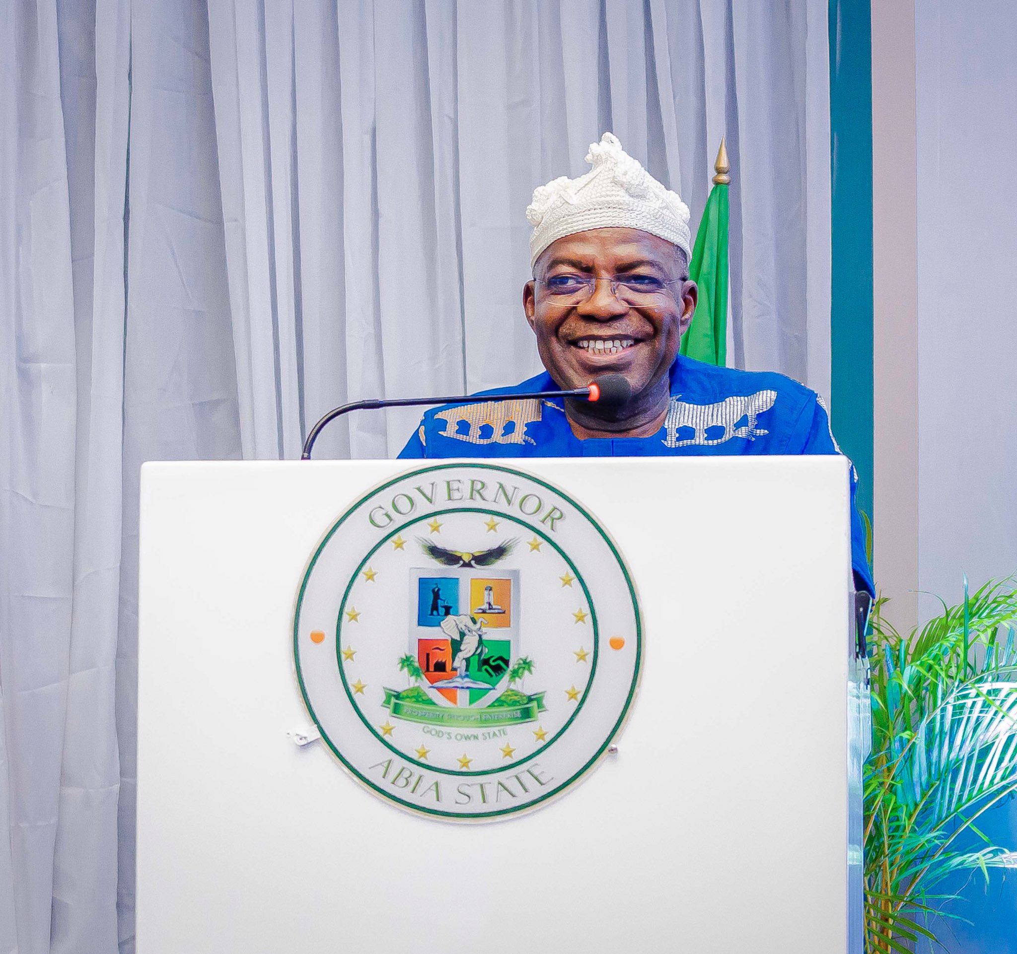 Governor Blames Naira Free Fall on Excessive Printing of Money