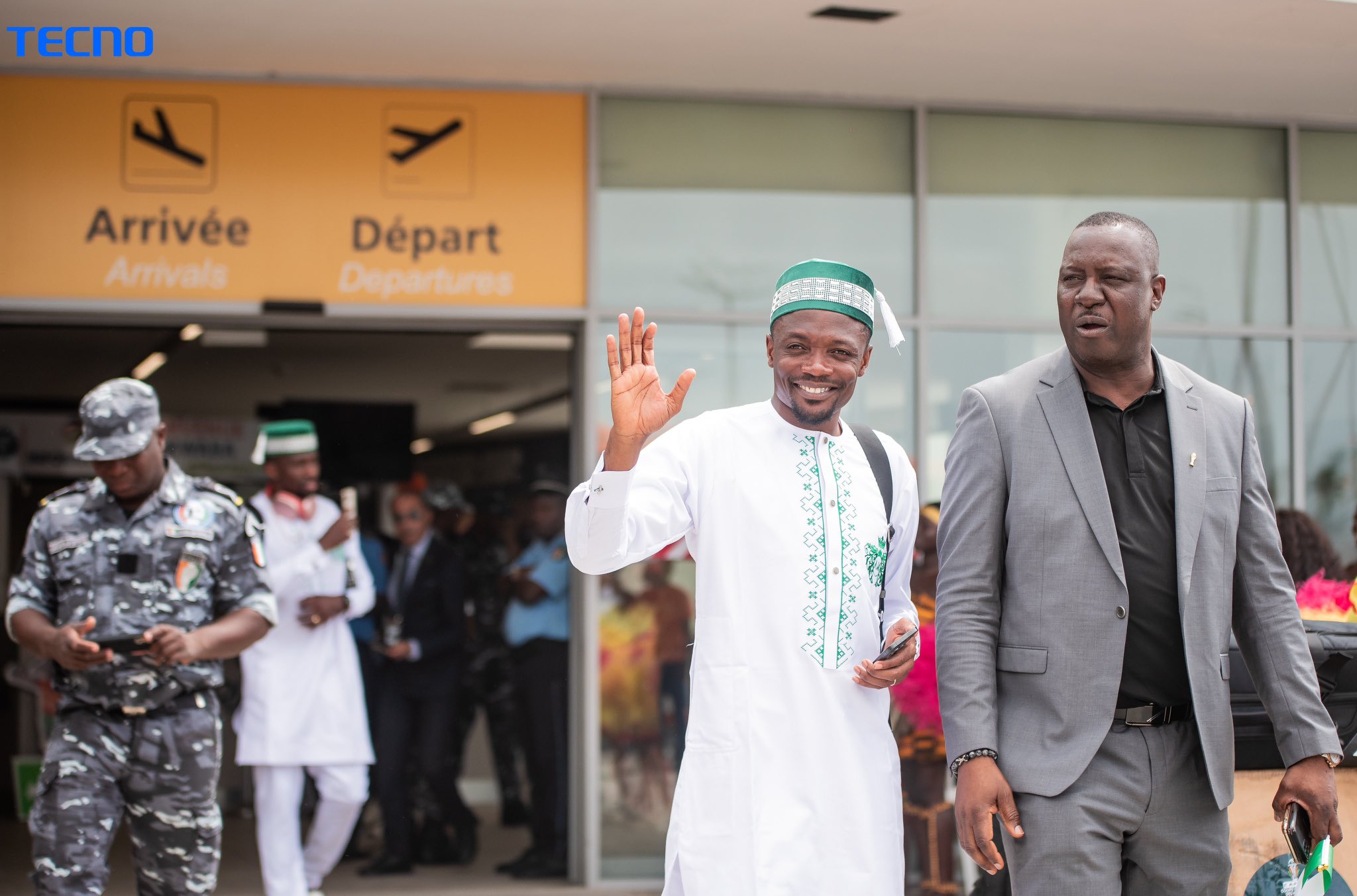 Super Eagles Arrive at Abidjan Ahead of AFCON 2023