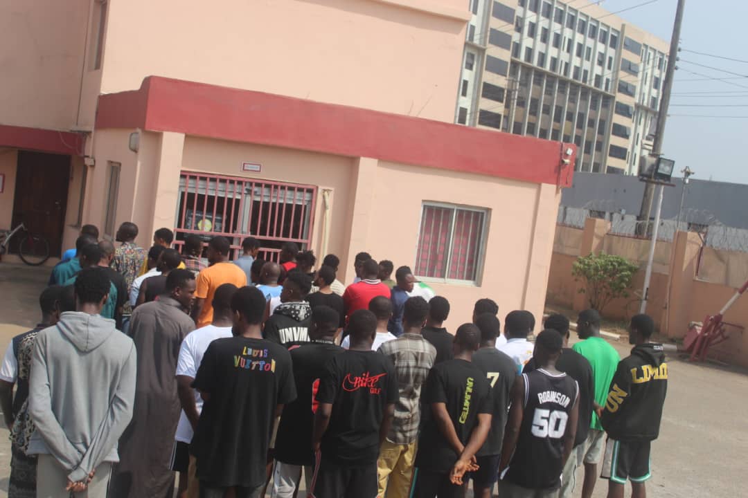 EFCC Arrests 14 FUTA Undergraduates, 19 Others for Suspected Internet Fraud