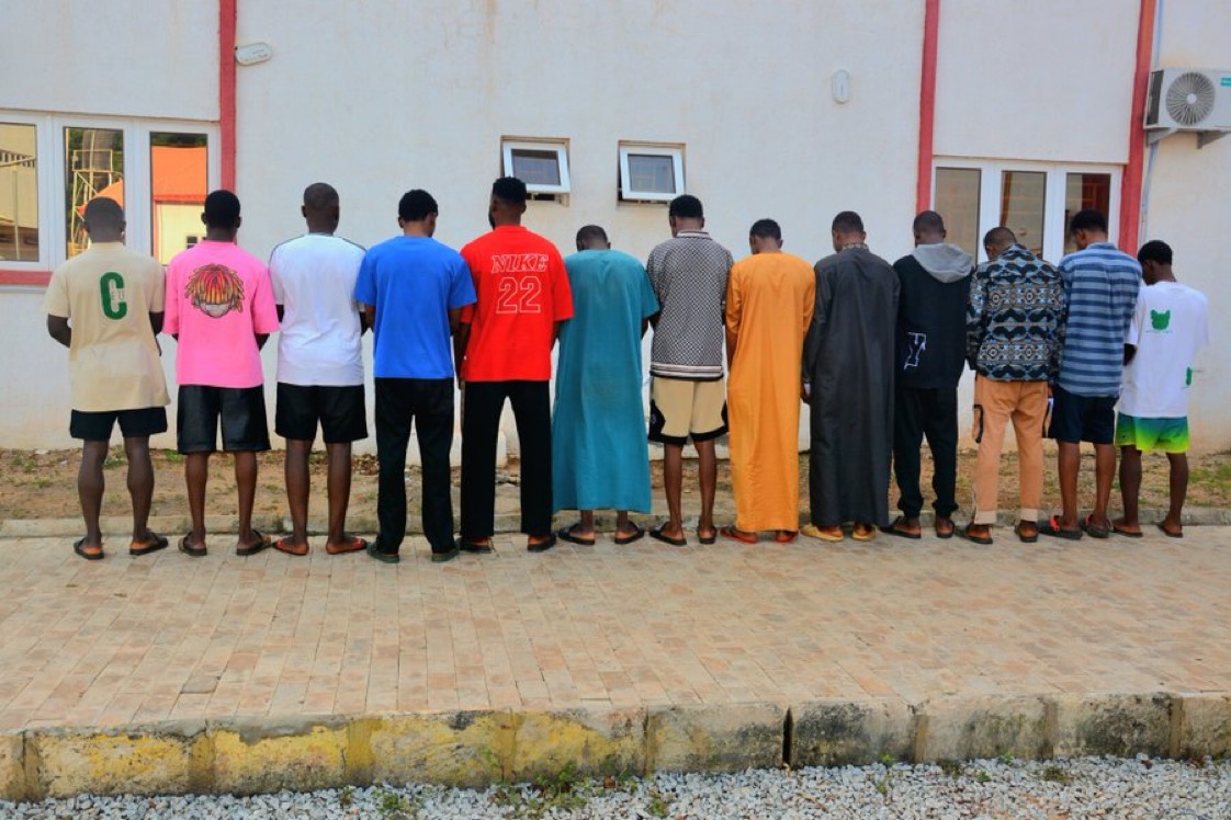 EFCC apprehends 13 suspected internet scammers in Sokoto