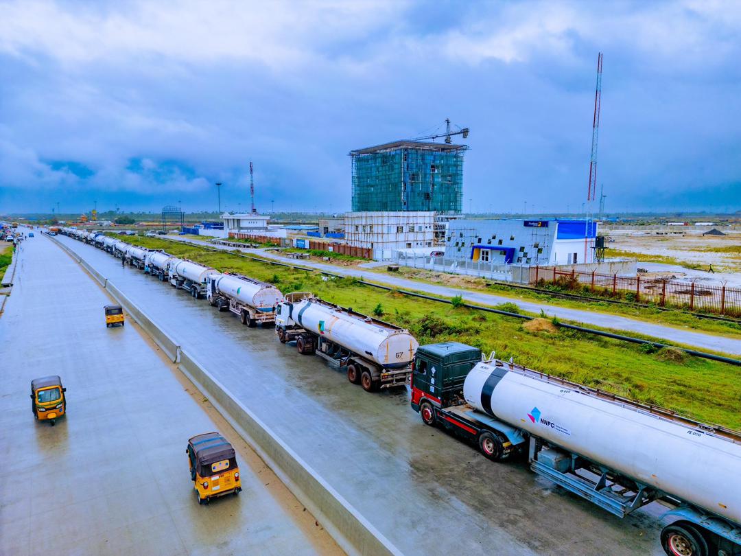 NNPC mobilizes trucks for fuel loading at Dangote Refinery