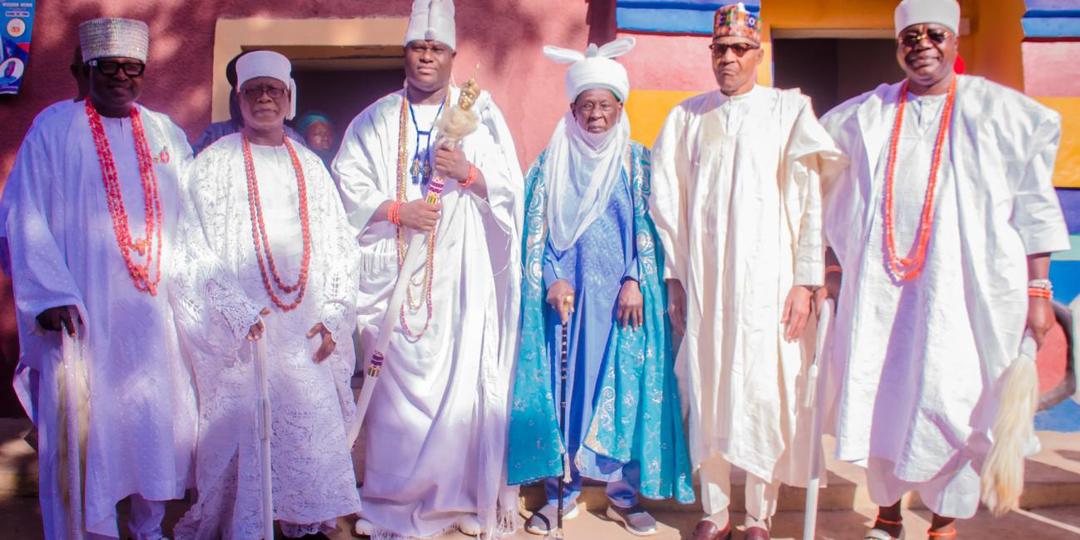 Ooni of Ife leads South-West monarchs on visit to Buhari in Katsina