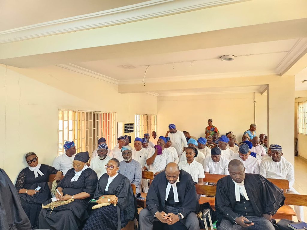 Photos as 35 Lagos Lawmakers Arrive Court In Support of Meranda