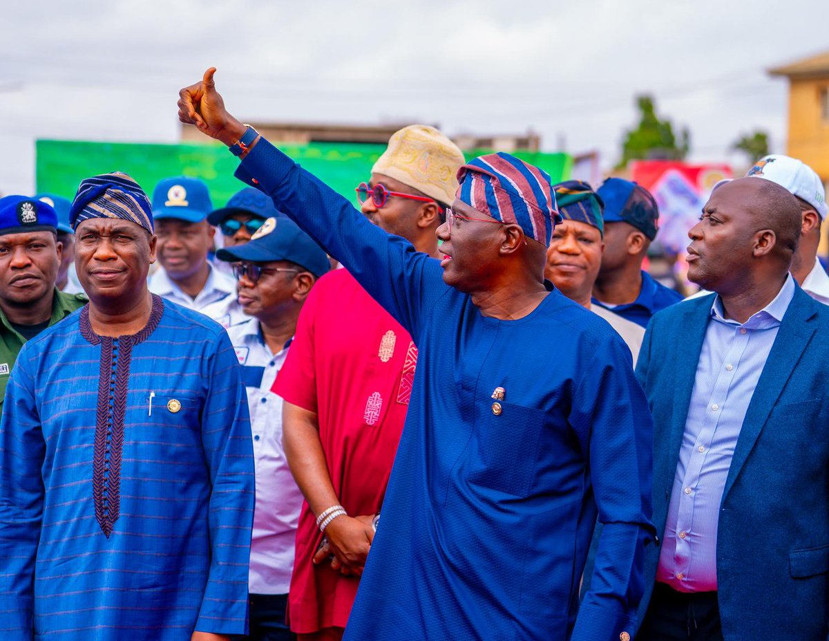 Sanwo-Olu commissions two major road projects, promises more developments in Lagos
