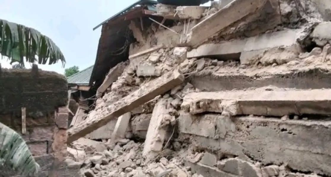 MANY FEARED TRAPPED AS TWO-STOREY BUILDING COLLAPSES IN LAGOS, 15 RESCUED