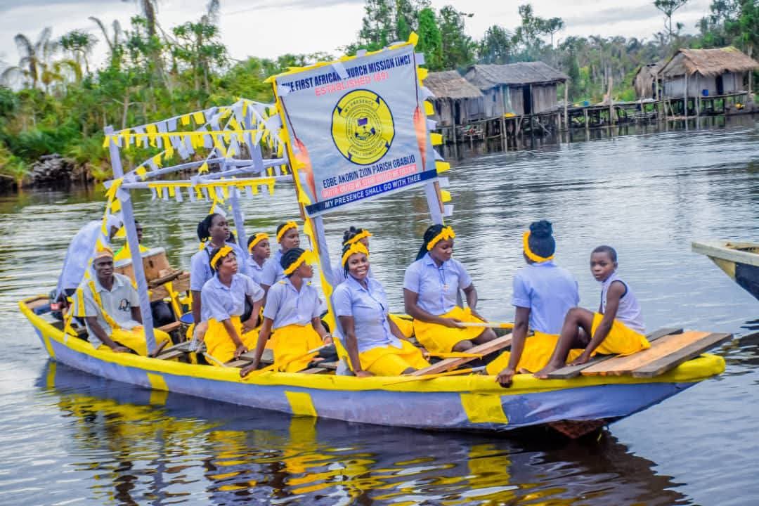 2026 MAHINLAND ERE FESTIVAL 🇳🇬🚣: Boat regatta, Yoruba heritage and coastal culture electrify Ilaje celebration in Ondo State – crowds gather as canoes, chants and tradition light up the waterways.
