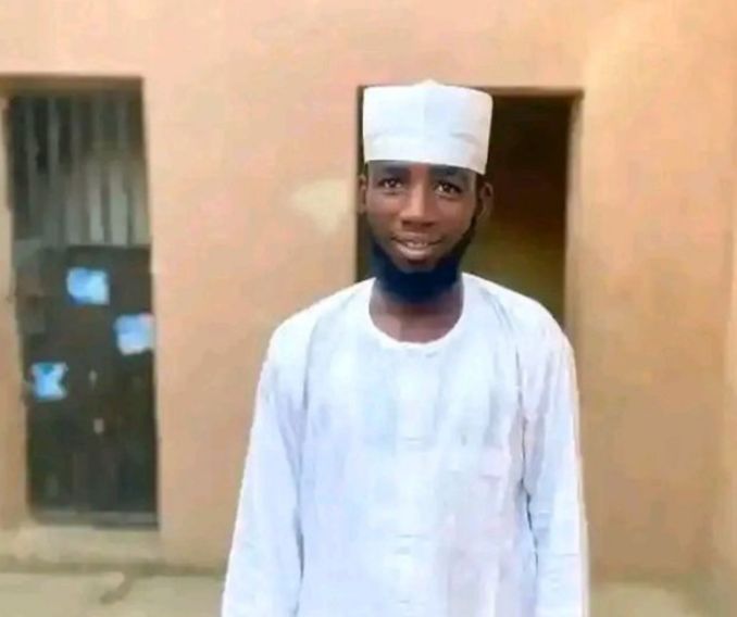 BREAKING 🇳🇬🚨: Bandits Abduct 300 Level Student in Katsina, Demand N20 Million Ransom.