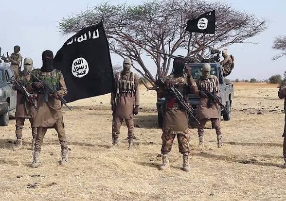 BREAKING 🇳🇬🚨: Boko Haram Plans “Quranic Graduation” for Over 100 Abducted Women and Children in Kwara – Families say the victims remain in captivity and are being subjected to indoctrination activities, raising fresh concern over their safety.