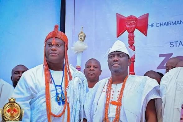 ALAAFIN OF OYO, OBA ABIMBOLA AKEEM OWOADE I, CONDOLES WITH OONI OF IFE OVER THE DEMISE OF HIS SENIOR BROTHER