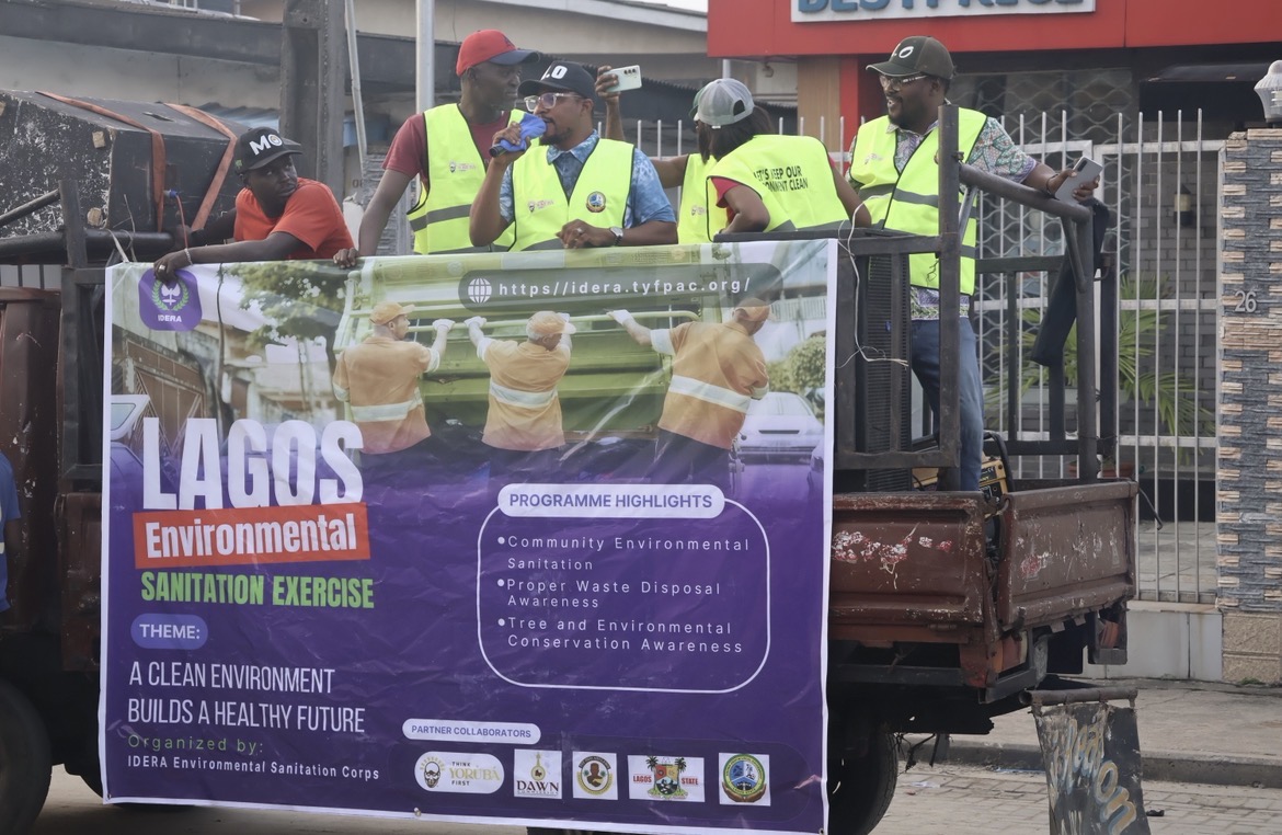 TYF, IDERA Environmental Sanitation Corps Join Lagos Monthly Sanitation Exercise in Amuwo-Odofin